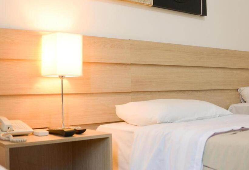 חדר סטנדרט, Castro Mendes