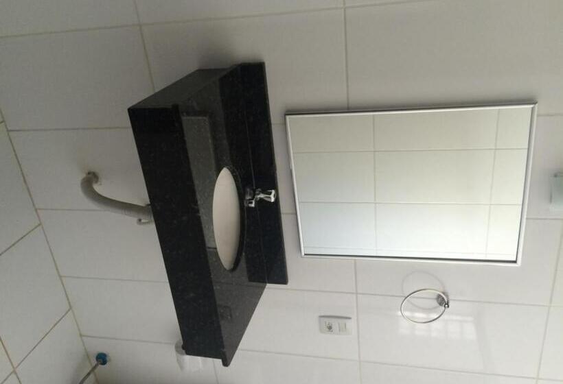 חדר סטנדרט יחיד, Castro Mendes