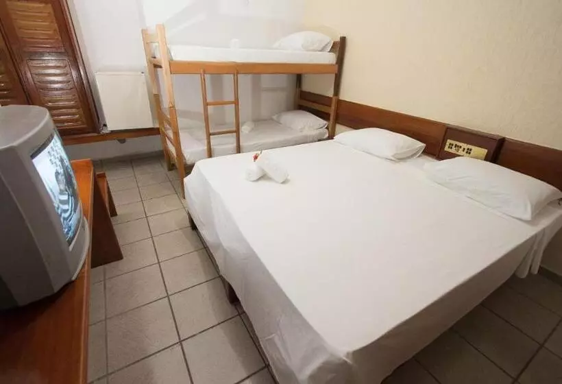 اتاق استاندارد چهار تخته, Chaua Porto