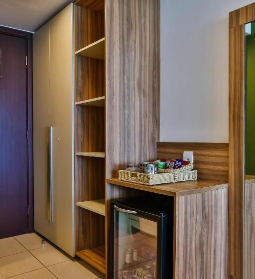 סוויטת דלוקס נוף לים, Flat Beach Class Executive