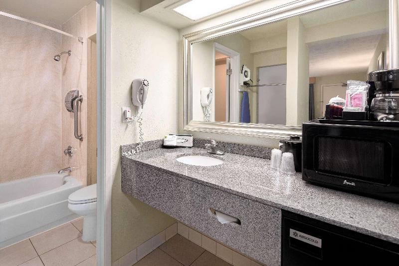 Номер Премиум, Ibis Yanbu