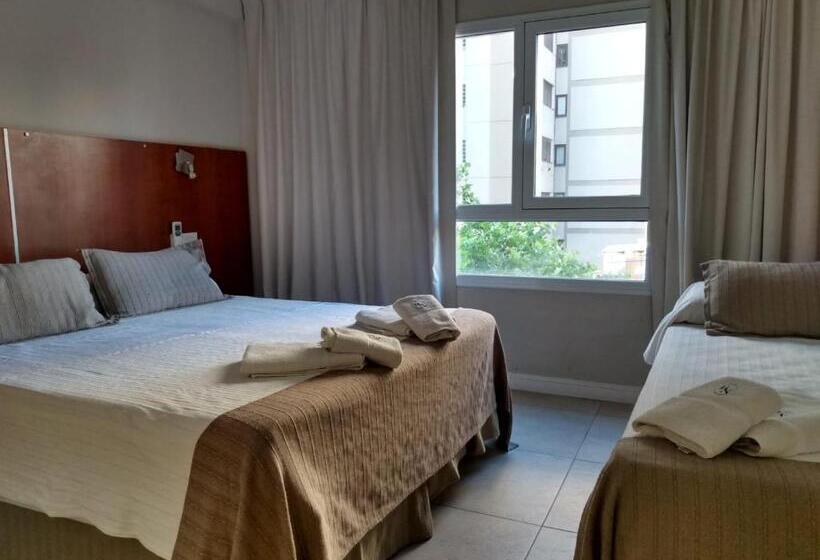 스탠다드 트리플 룸, Novi