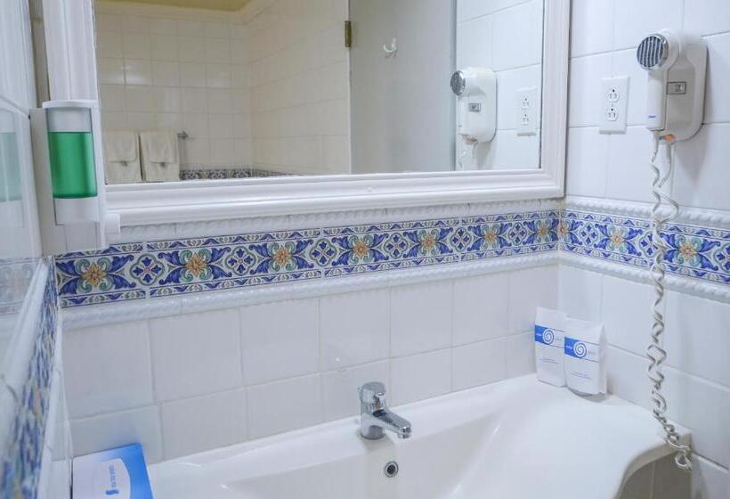 اتاق استاندارد با بالکن, Sunbay