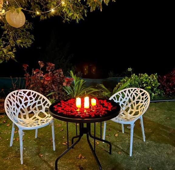 Семейный Номер, Heavens Edge Resort