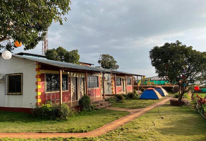 Семейный Номер, Heavens Edge Resort