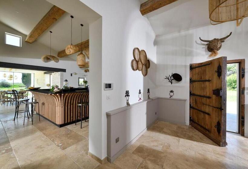 اتاق لوکس, Mas Du Couvin, Maison D Hôtes En Camargue