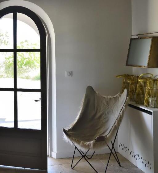 اتاق لوکس, Mas Du Couvin, Maison D Hôtes En Camargue