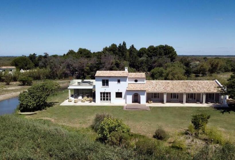 اتاق لوکس با بالکن, Mas Du Couvin, Maison D Hôtes En Camargue