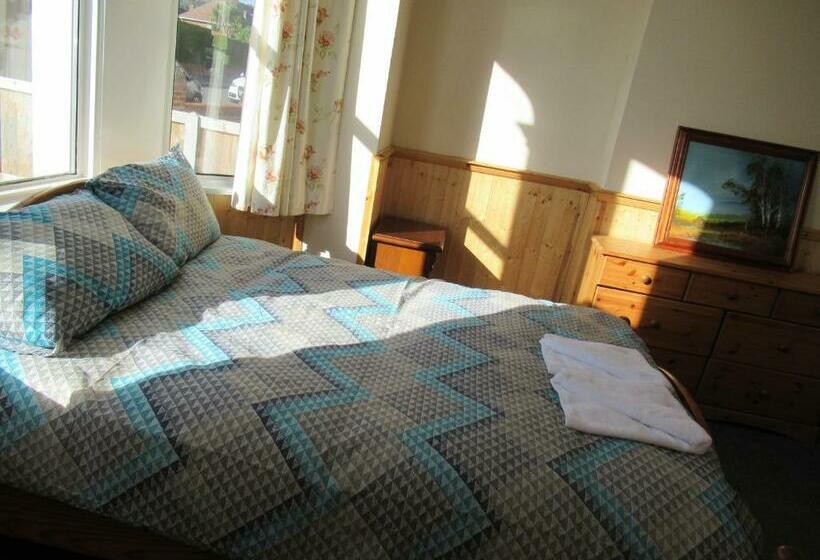 标准间, Lennard House