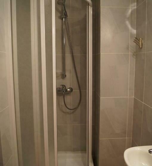 اتاق استاندارد سه نفره, Meškių Dvarkiemis