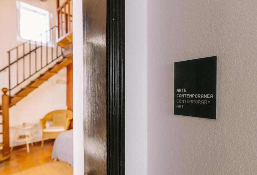 标准三人间, Casa António Moreira