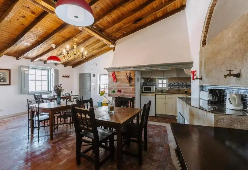 اتاق استاندارد سه نفره, Casa António Moreira