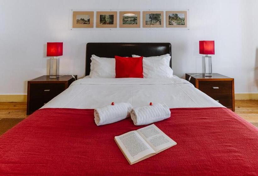 经典四人房间, Casa António Moreira