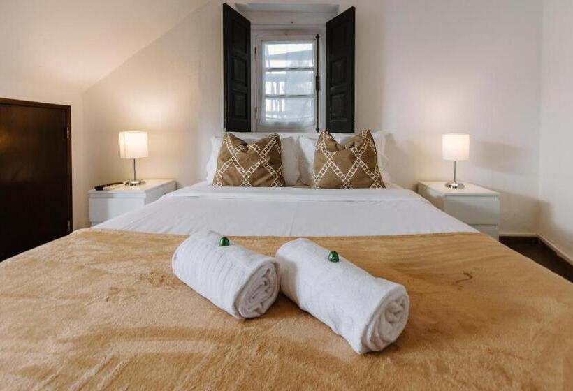 标准间, Casa António Moreira