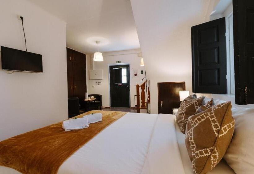 标准间, Casa António Moreira