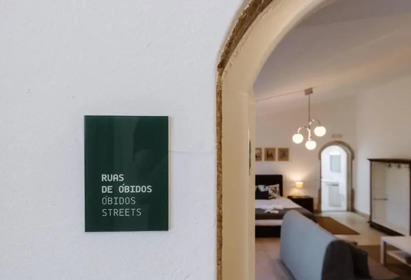 اتاق استاندارد چهار تخته, Casa António Moreira