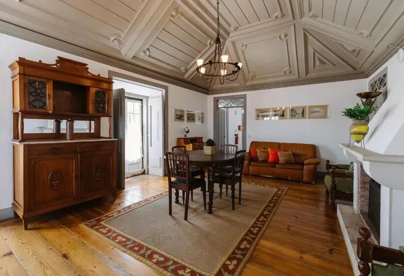 اتاق کلاسیک چهارنفره, Casa António Moreira