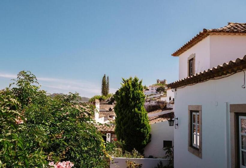 Номер Стандарт, Casa António Moreira
