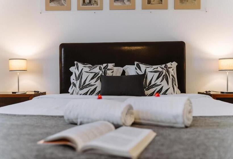 四人标准间, Casa António Moreira