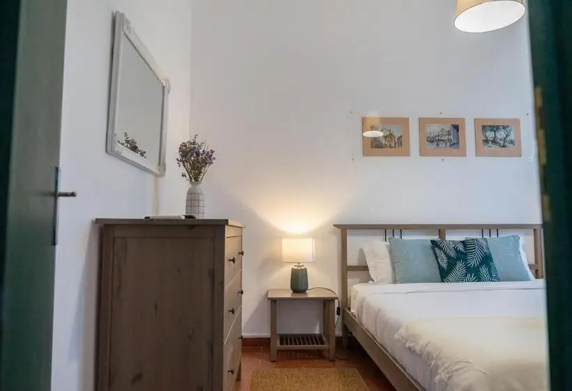 خانه 1 خوابه, Casa António Moreira