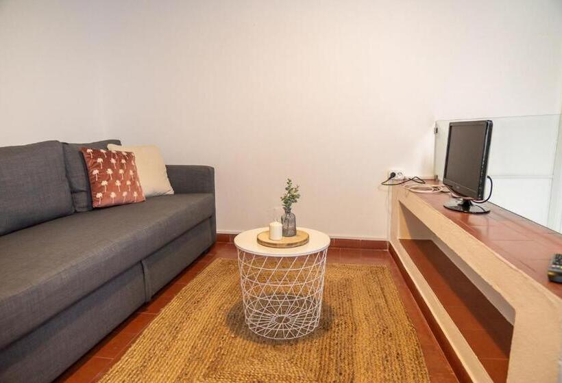 1间卧室的房子, Casa António Moreira