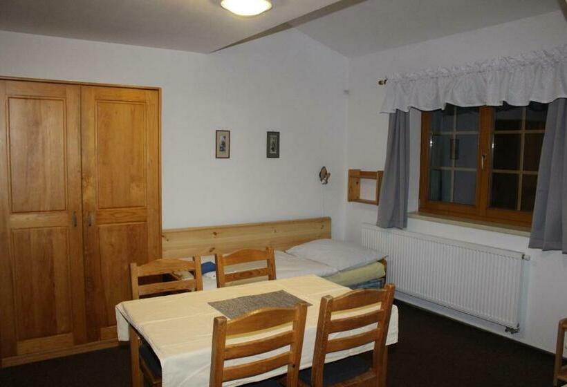 四人标准间, Penzion Sehnoutkovi