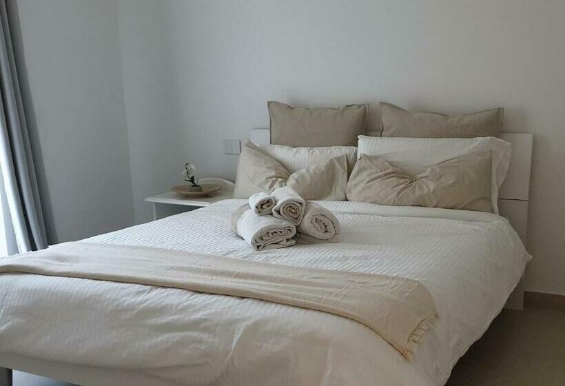 マウンテンビュースタンダードルーム, B&b Am Gardasee Blick