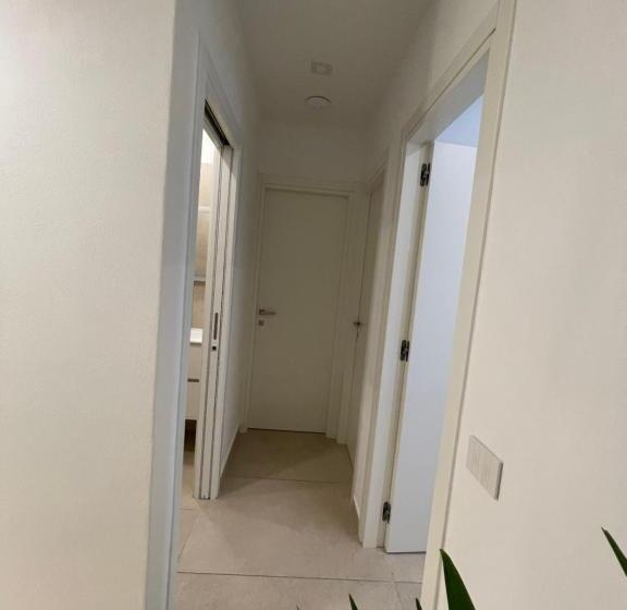 スタンダード４人部屋, B&b Am Gardasee Blick