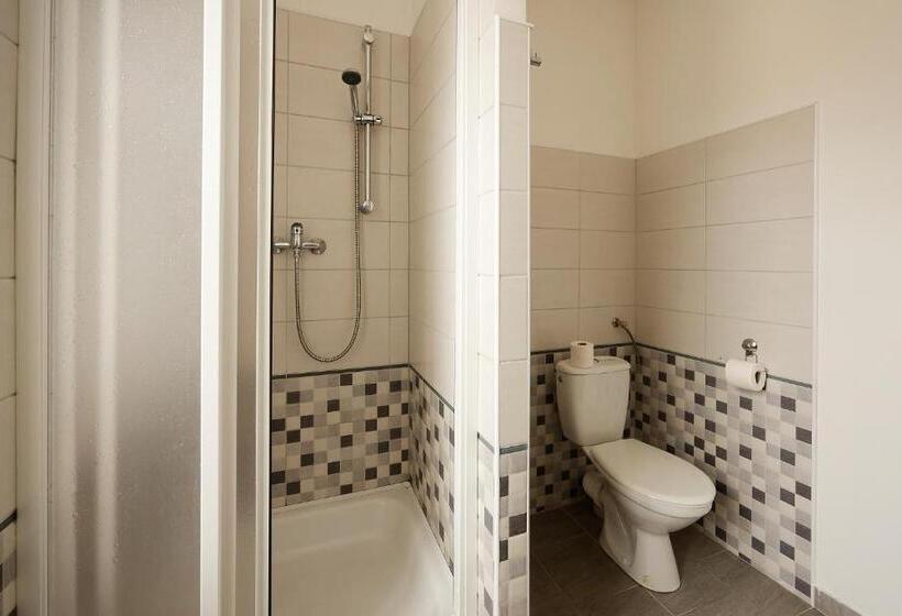 Номер Стандарт Трехместный, Penzion A Restaurace Na Křižovatce