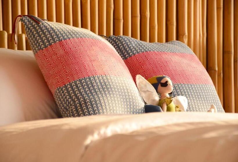 اتاق استاندارد با وان آب گرم, Pannana Cha Am