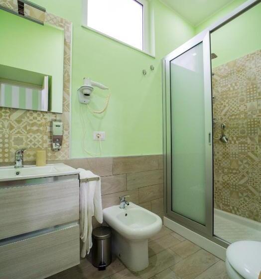 חדר סטנדרט, B&b Binario176