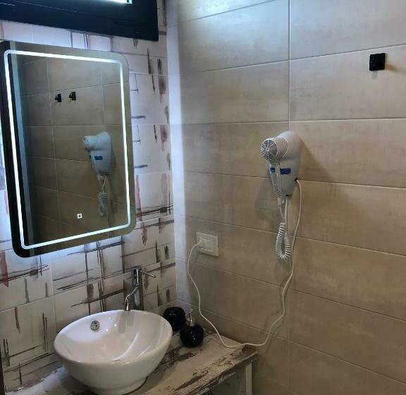 高级大房间, B&b Via Napoli Leverano