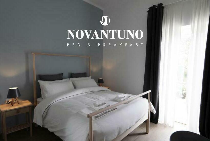 اتاق استاندارد با بالکن, Novantuno