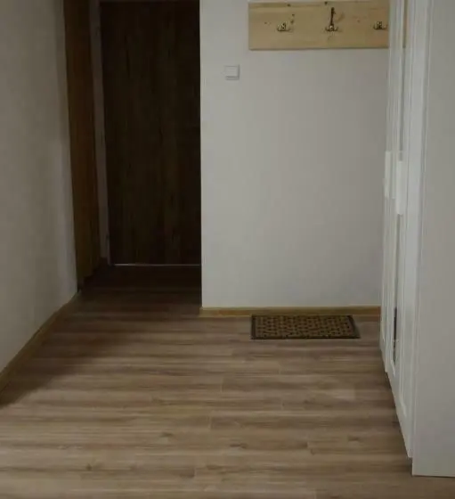 スタンダード４人部屋, U Broučků