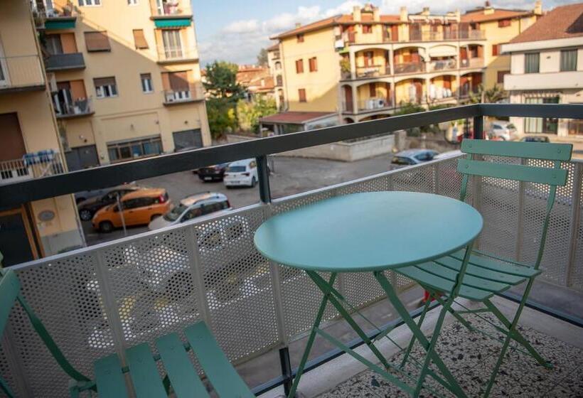 اتاق استاندارد یک نفره, Ale House