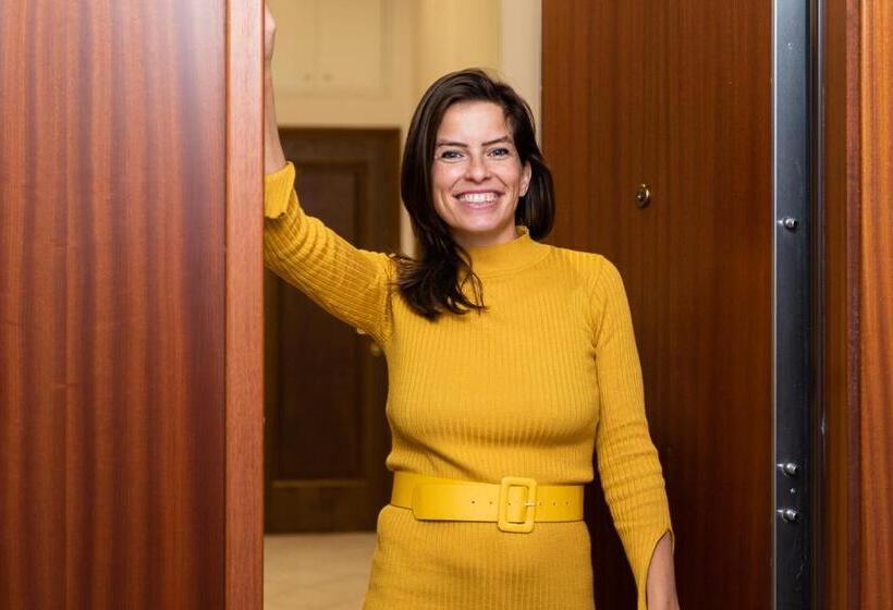 اتاق استاندارد یک نفره, Ale House