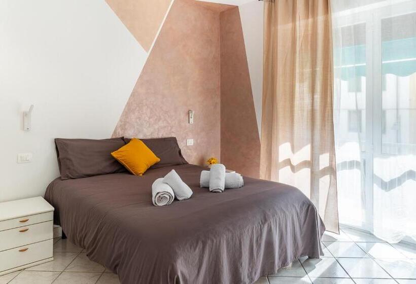 اتاق لوکس, Ale House