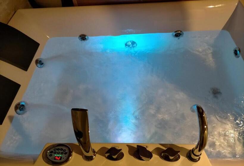 سوییت لوکس, La Maison Du Relax