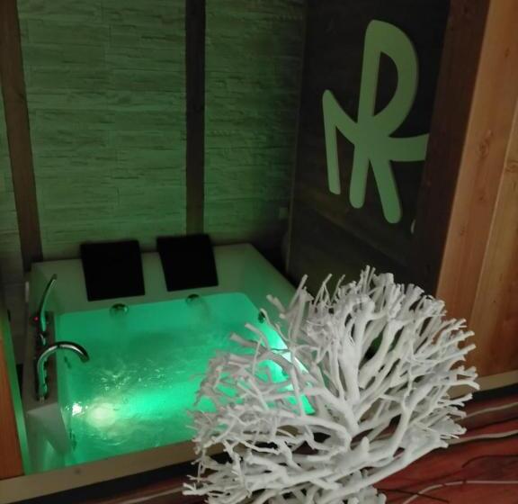 سوییت لوکس, La Maison Du Relax