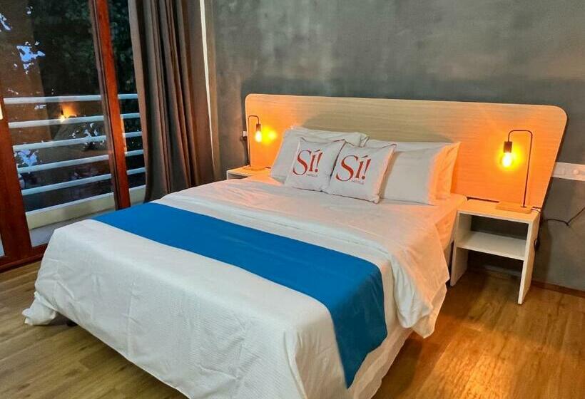اتاق لوکس با بالکن و چشم‌انداز دریا, Si! Beach House