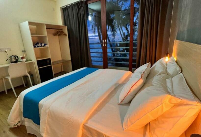 اتاق لوکس با بالکن و چشم‌انداز دریا, Si! Beach House