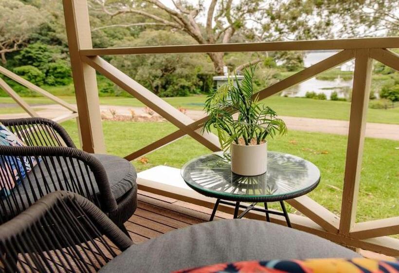 كابينة, Mcmillans Of Metung Coastal Resort