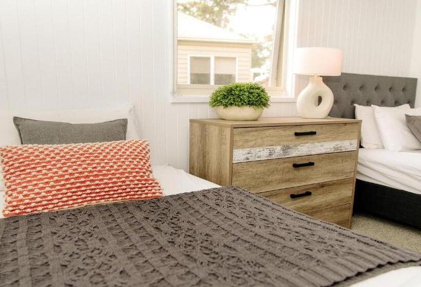 كابينة, Mcmillans Of Metung Coastal Resort