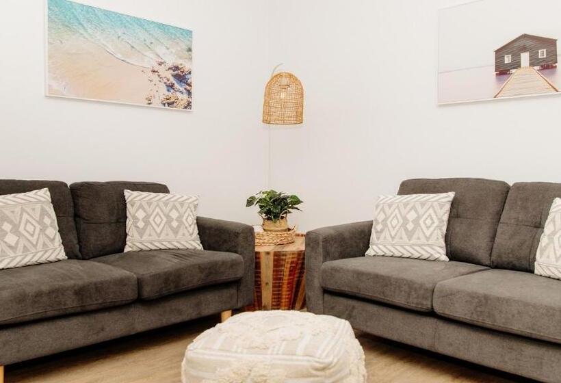 كابينة, Mcmillans Of Metung Coastal Resort