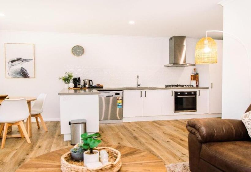 منزل غرفة نوم واحدة, Mcmillans Of Metung Coastal Resort