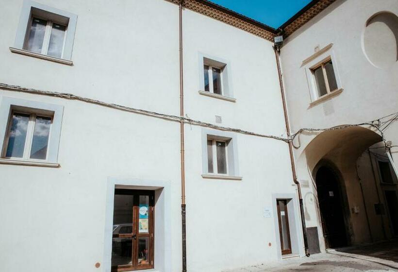 标准三人间, Dimora Pardo