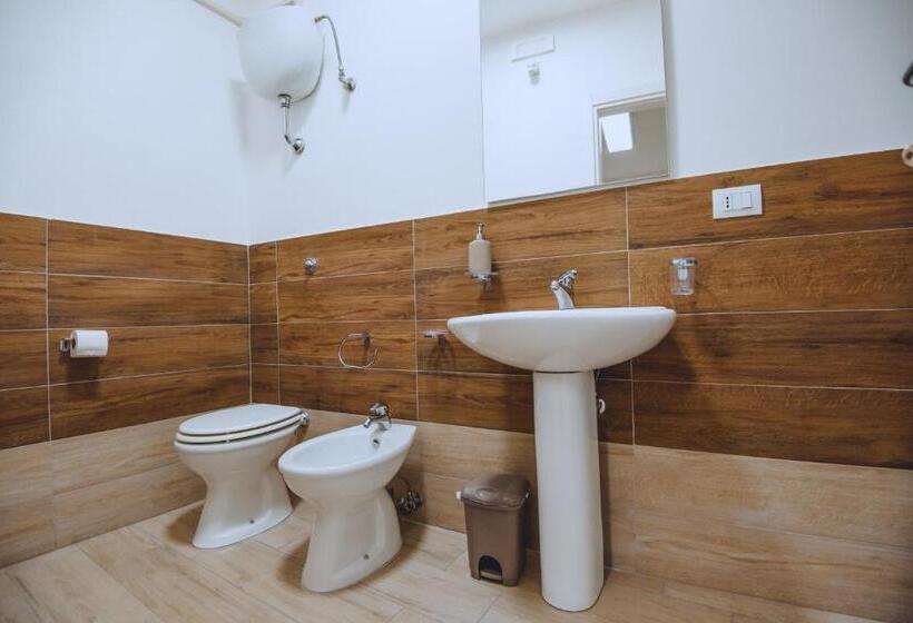 家庭间, Dimora Pardo