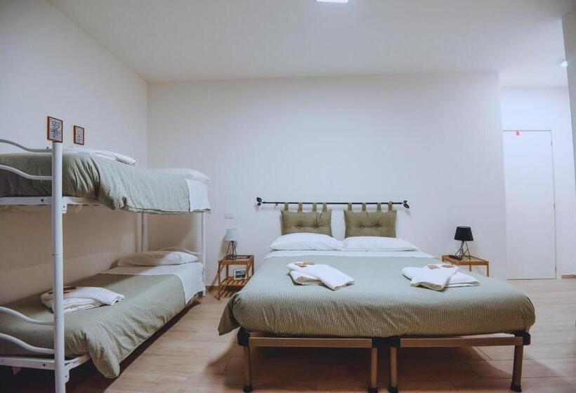 家庭间, Dimora Pardo