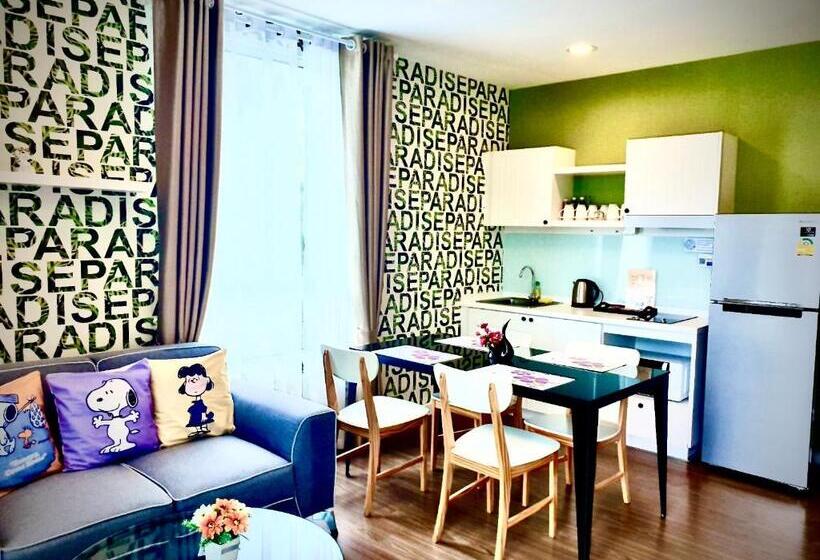 غرفة عائلية مطلّة علي الجبل, Courtyard Khaoyai