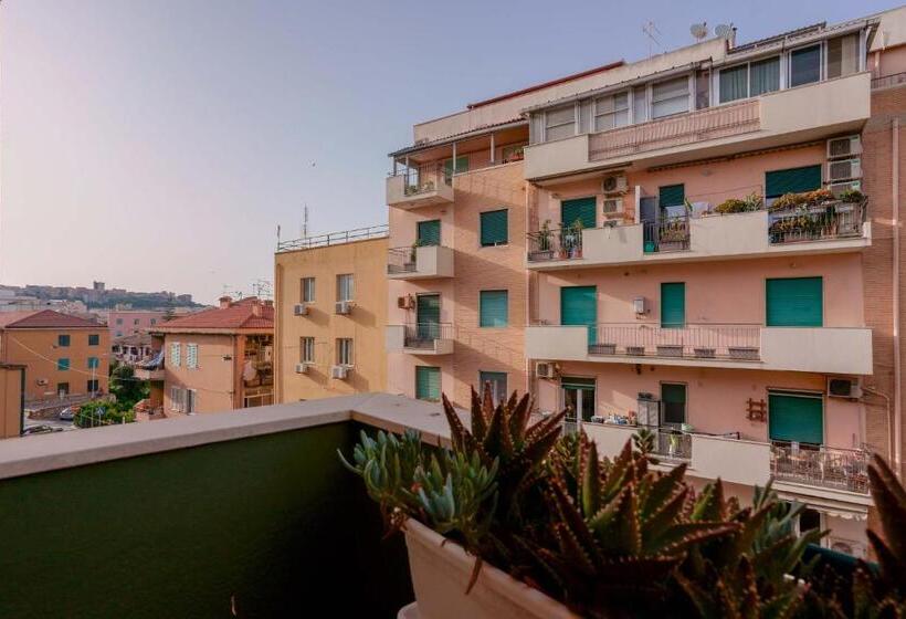 غرفة قياسية مزوَّدة بشُرفة, Insula B&b